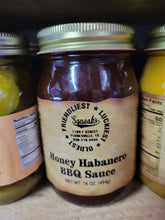 Load image into Gallery viewer, Squeak&#39;s Honey Habenero BBQ Sauce