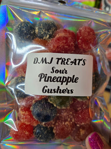 DMJ Treats Sour Pineapple Gushers