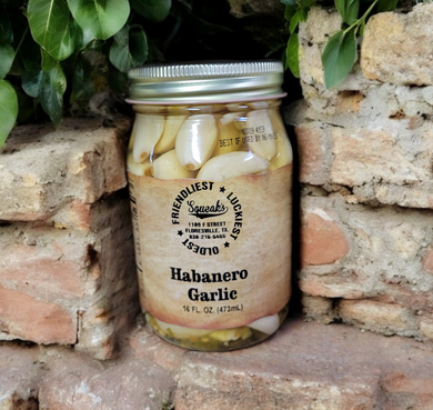 Squeak's Habanero Garlic