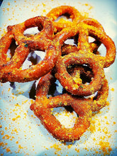 Load image into Gallery viewer, CrossRoads Pretzels